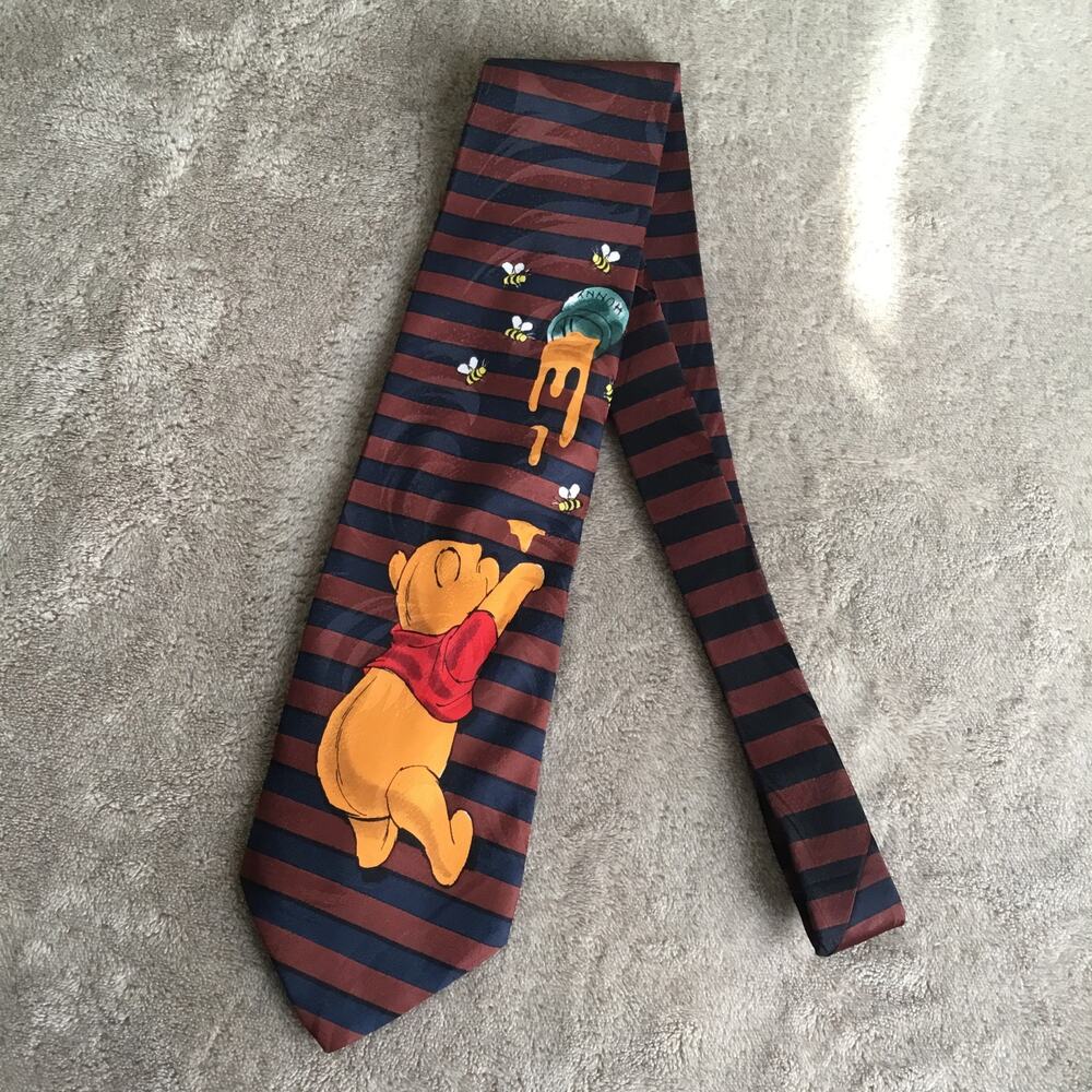 Disney POOH Novelty Cartoon Necktie "POOH Loves Honey" Black/Brown Stripes